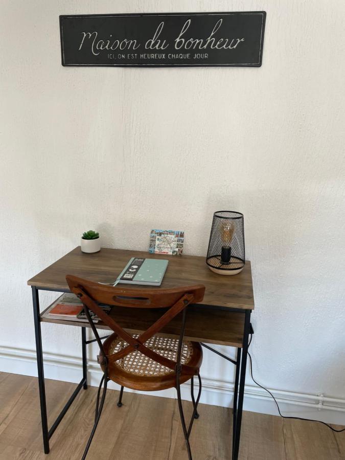 Un Cocon Au Coeur De La Champagne Avec Parking Apartment เอแปร์เน ภายนอก รูปภาพ