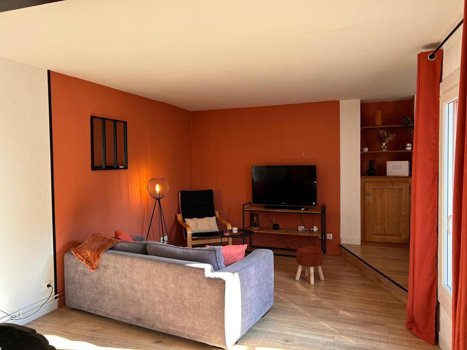 Un Cocon Au Coeur De La Champagne Avec Parking Apartment เอแปร์เน ภายนอก รูปภาพ
